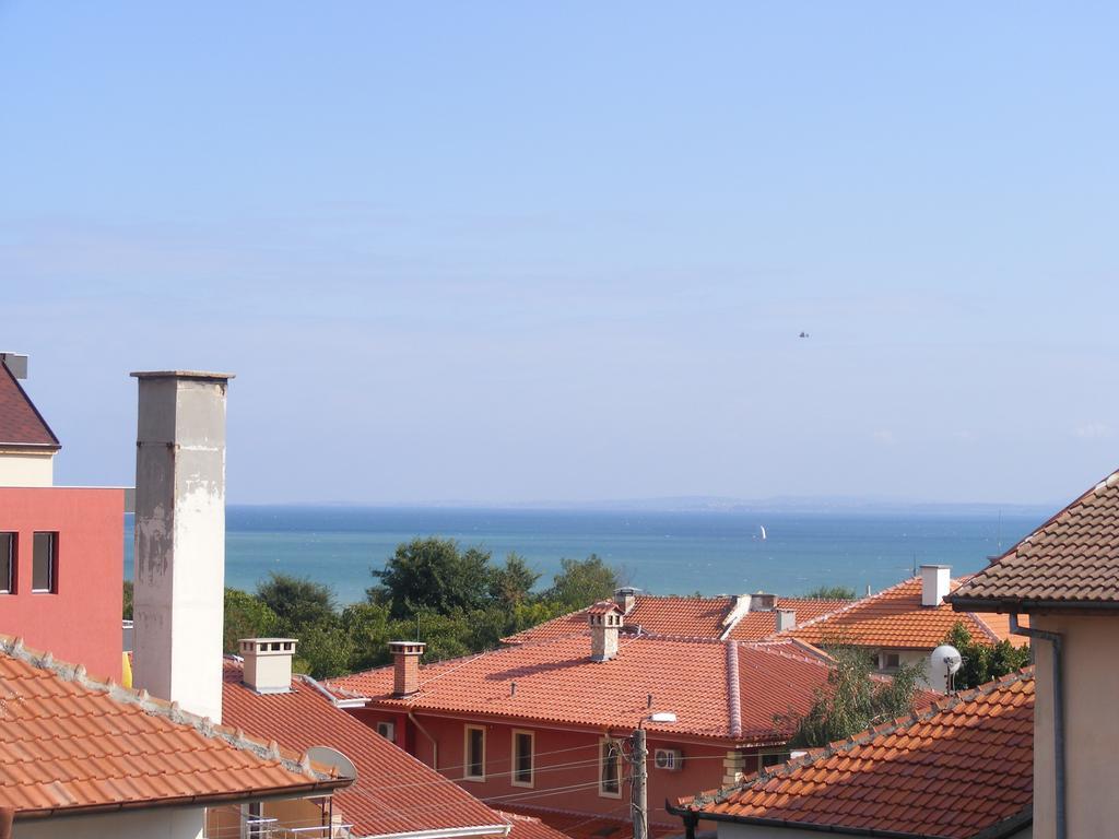 Guest House "Zora - Sarafovo" Burgas Stad Buitenkant foto